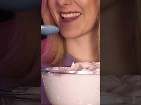 Certified heavenly pudding eating ASMR 😉😁