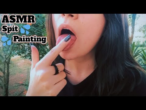 ASMR 💦🌿 Spit Painting no seu rosto ao ar livre (intense mouth sounds) 👅💦