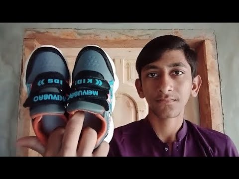 ASMR Tapping and Scratching with a Baby Shoes
