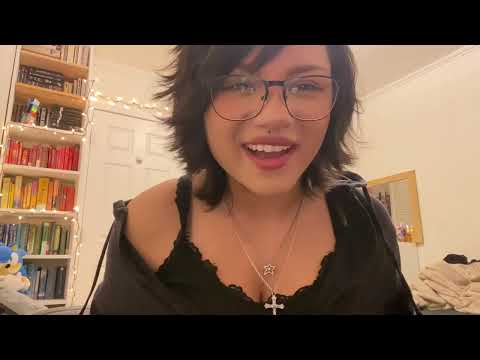 asmr~ teaching you how to introduce yourself in spanish (soft spoken)