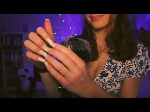 ASMR | Nail Tapping and Finger Fluttering💅