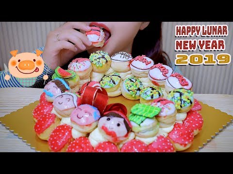 ASMR eating Cream puff tower (HAPPY LUNAR NEW YEAR 2019) SOFT EATING SOUNDS | LINH-ASMR