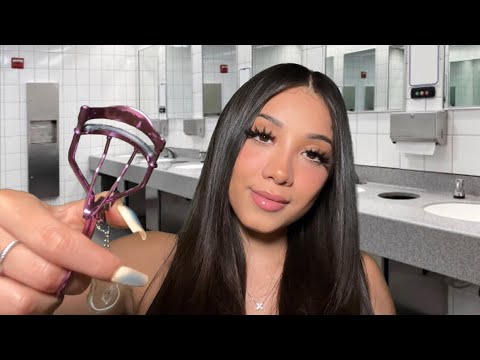 ASMR| Nice girl does your makeup in school bathroom🥰💄(Personal attention)