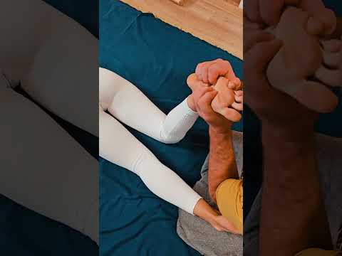 Diagnosis of the girl's body - foot massage and points affecting the human body