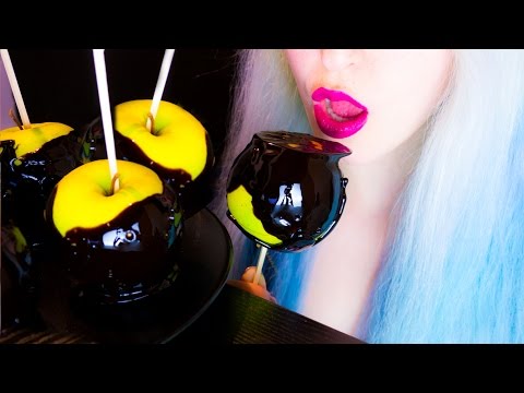 ASMR: Black Poison Apples | Candied Halloween Apples ~ Relaxing Eating Sounds [No Talking | Vegan] 😻