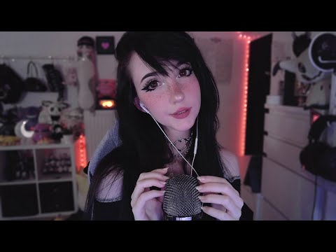 ASMR ☾ mic blowing & direct mic tapping❣️rain and windlike sounds 🌧️