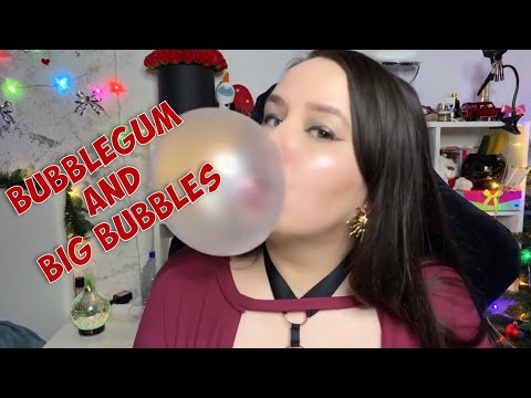 ASMR bubblegum chewing sounds and blowing big bubbles