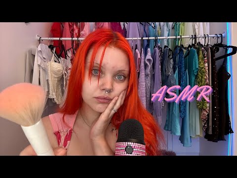 ASMR | Tapping On Makeup Products With Mic Brushing & Inaudible/ Unintelligible Whispers 💄💫