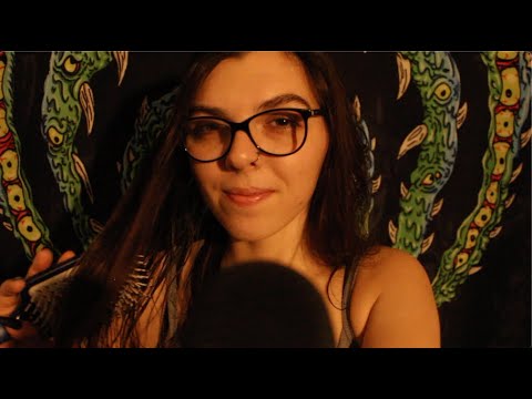 ASMR Brushing my Hair with Tapping, Hand Movements, & Sounds 💁🏻‍♀️