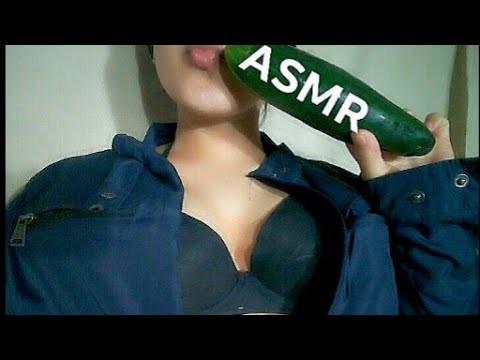 ASMR | Comiendo Pepino 🍆