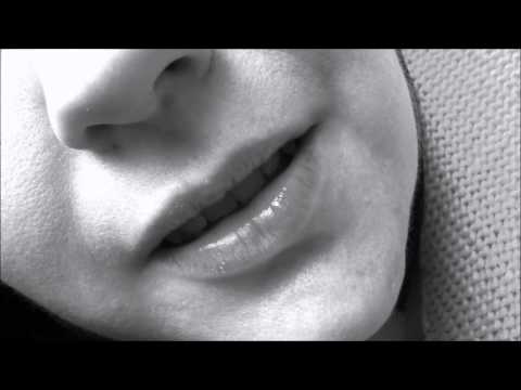 Asmr Pillow Talk Loving girlfriend (kisses/ scalp massage) & me asmr singing Zayn Malik's Pillowtalk