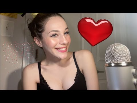 ASMR Best Friend Confesses Love For You // Soft-Spoken Role Play ♡