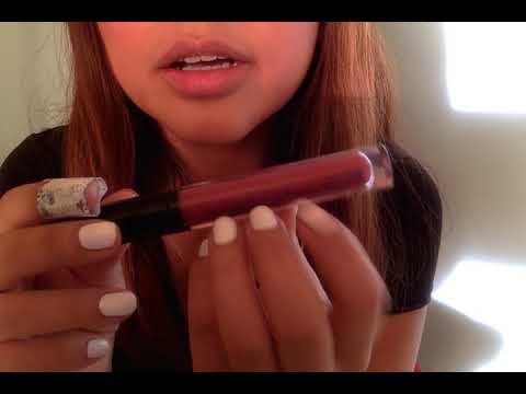 ASMR lip (gloss) and lipstick application