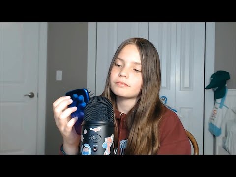 ASMR- tapping on triggers