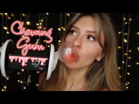 ASMR Chewing Gum 😴 Mouth Sounds & Italian Whispers 🇮🇹