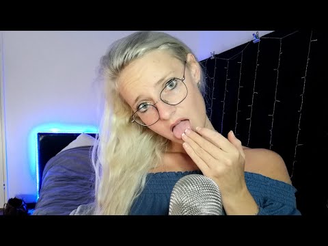 ASMR spit painting (fast & chaotic)