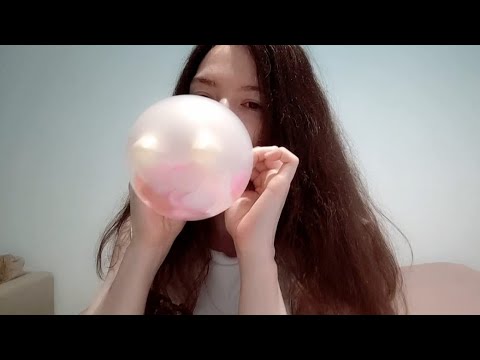ASMR blowing the balloons with confetti 😁