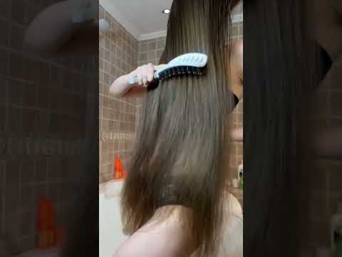 Long hair ASMR brushing #asmr #longhair #silkyhair #longhairasmr #hairplay #hairbrushing