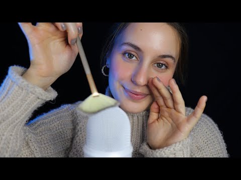 ASMR con BROCHAS 💙 (mouth sounds, susurros, brushing, visual)