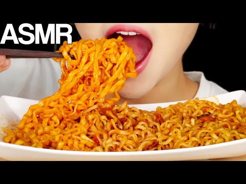 ASMR Fire Noodles *Corn, Kimchi, Curry* Eating Sounds Mukbang 불닭볶음면 세가지맛 (콘, 김치, 카레) 먹방