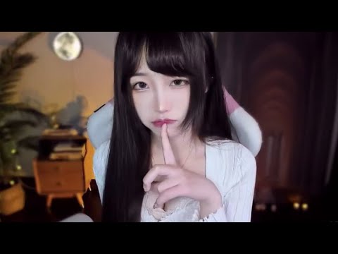 ASMR Ear Cleaning & Visual Triggers