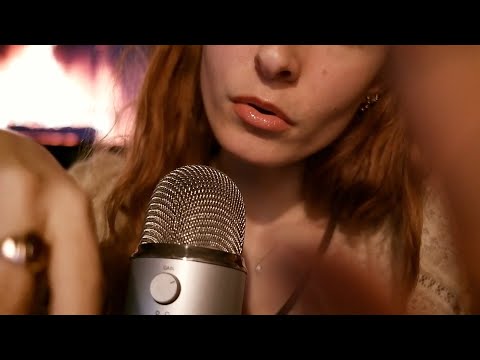 asmr | whispering, tapping su iPhone, mouth sounds, hand movement, kissing ✨🌙