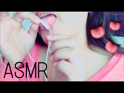 MIC LICKING and NIBBLING 👅💦 | MOUTH SOUNDS | ASMR
