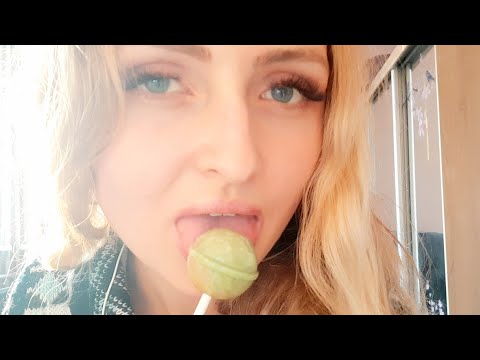 Asmr licking sucking lollipop/asmr whispering/asmr relaxation