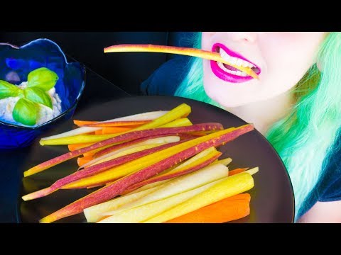 ASMR: Very Crunchy Carrots & Hummus Dip | Red & Yellow Carrots ~ Relaxing Eating [No Talking|V]😻