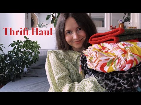 ASMR thrift haul 💖 vintage & y2k colourful summer clothing 💖 relaxing soft spoken for sleep 💖
