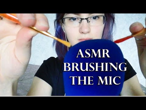 ASMR binaural sound of colorful brushes for tingles and relaxation