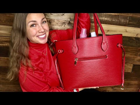 ASMR || What’s in my PURSE❤️👜 (tingles galore, tapping, whispering)