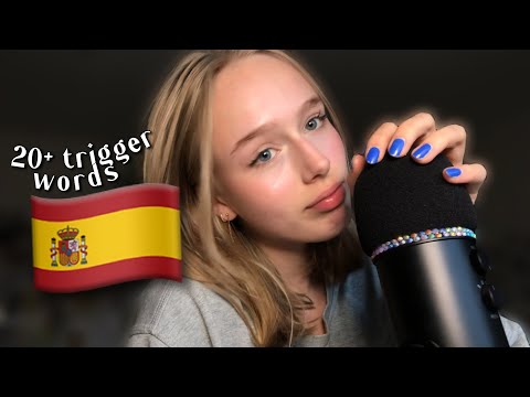 ASMR en español | 20+ trigger words, close whispers, hand movements