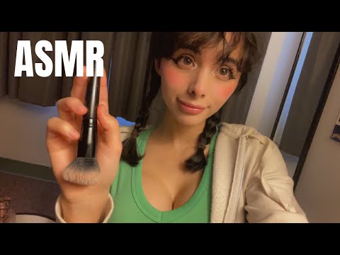 ASMR | ✨Fabric Scratching + Brushing your face✨ (tingly