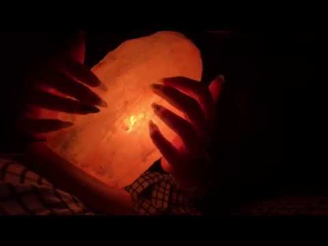 Relaxing ASMR - crystal lamp tapping and scratching ✨