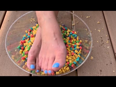 ASMR 2020 Food Crushing Cereal Video (REQUESTED)