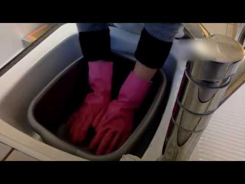 ASMR Mummy Hand Washes Red Bra Wearing Pink Rubber Gloves