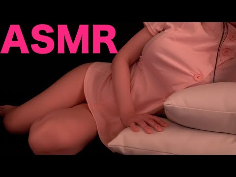 ASMR Super relaxing 💉 mouth sounds with hand