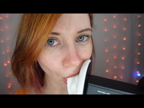 ASMR - Close Up Ear Cupping and Slow Ear Noms