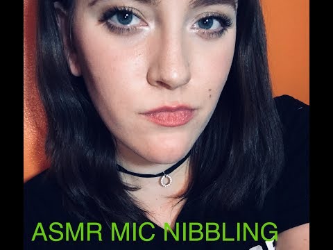 ASMR Mic Nibbling ( Ear Eating )
