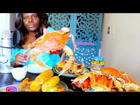 Crab Mukbang/Seafood ASMR Eating/ Smacking/Pickles/Snow Crabs/Cob Corn