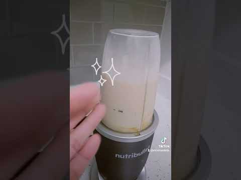 Peanut Butter and Banana Smoothie Recipe *Thick*