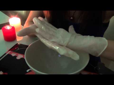 ASMR español guantes con aceite /gloves with oil binaural / whispering (spanish)