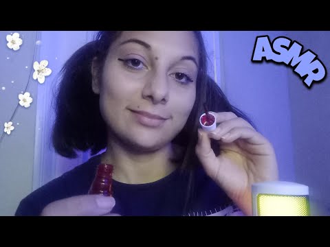 ASMR | Manicure fofoqueira pintando as suas unhas