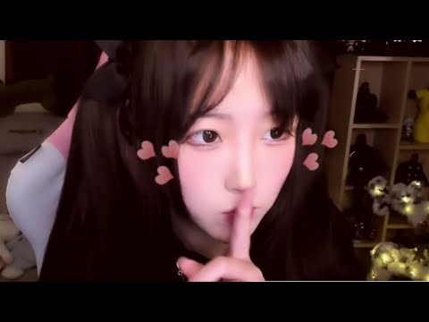 ASMR Intense Mouth Sounds & Hand Movements