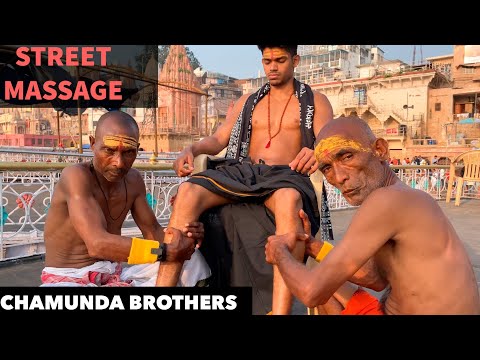 $2 Getting STREET MASSAGE Experience | Street Barber Chamunda brothers