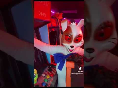Vanessa to Vanny - FNAF / Five Nights At Freddy’s Security Breach