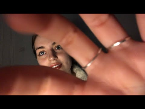 ASMR| whisper ramble with gentle hand movements