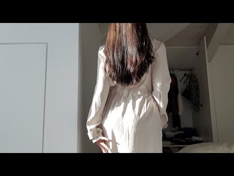 ASMR ELEGANT GIRL SCRATCHING