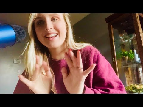 ASMR tapping on gift ideas for friends and family | LOTS of tapping and whispering 😴🌙